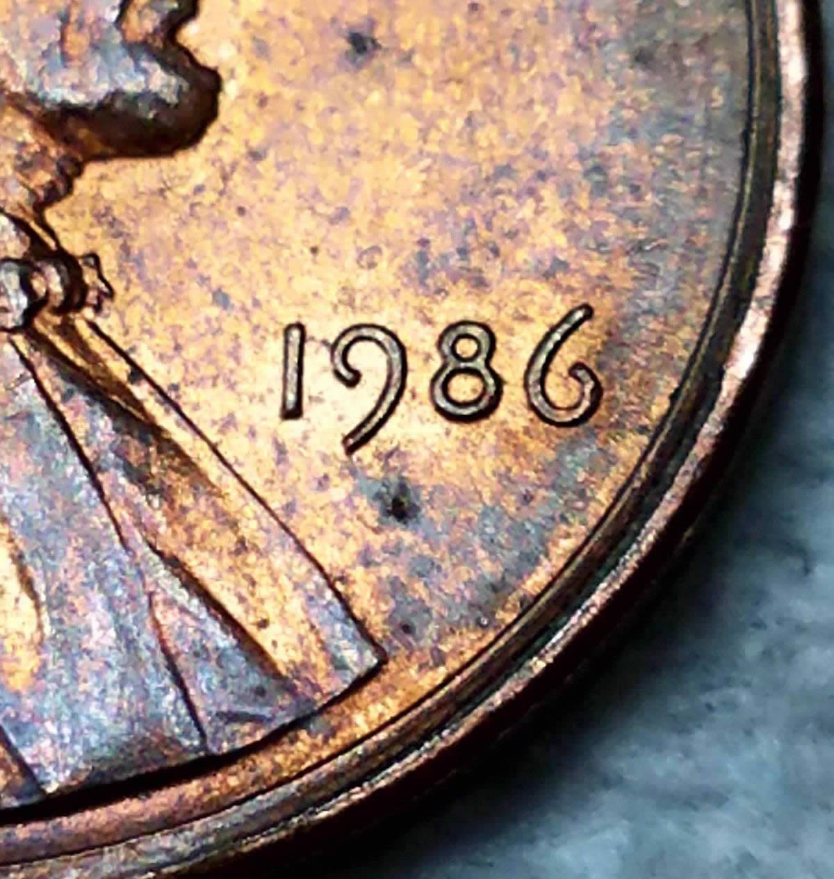 1986-P-Lincoln-Clashed-Collar-Die-Strike?